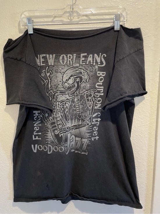 Tops - New Orleans Voodoo Jazz Off The Shoulder Tee Womens L Grunge Distressed Shirt